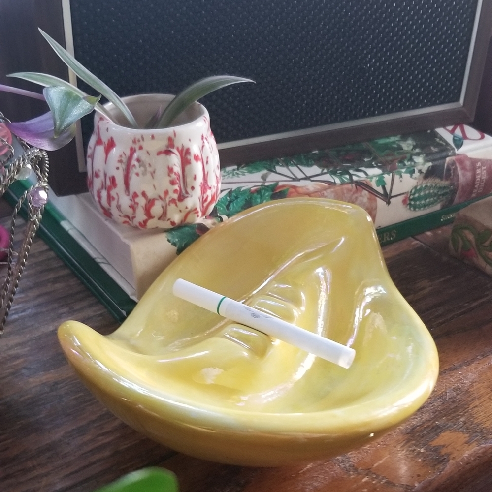 Beautiful vintage ashtray